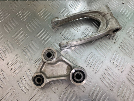 HONDA CRF1000 (DCT) AFRICA TWIN REAR SHOCK LINKAGE YEAR 2017 (CMB1030)