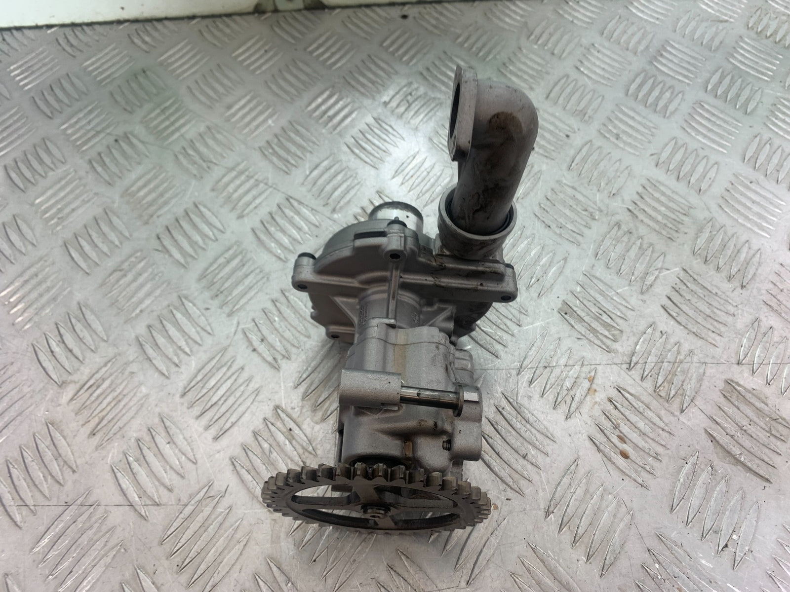 MV AGUSTA 800 F3 OIL PUMP YEAR 2013-2016 (CMB1152)