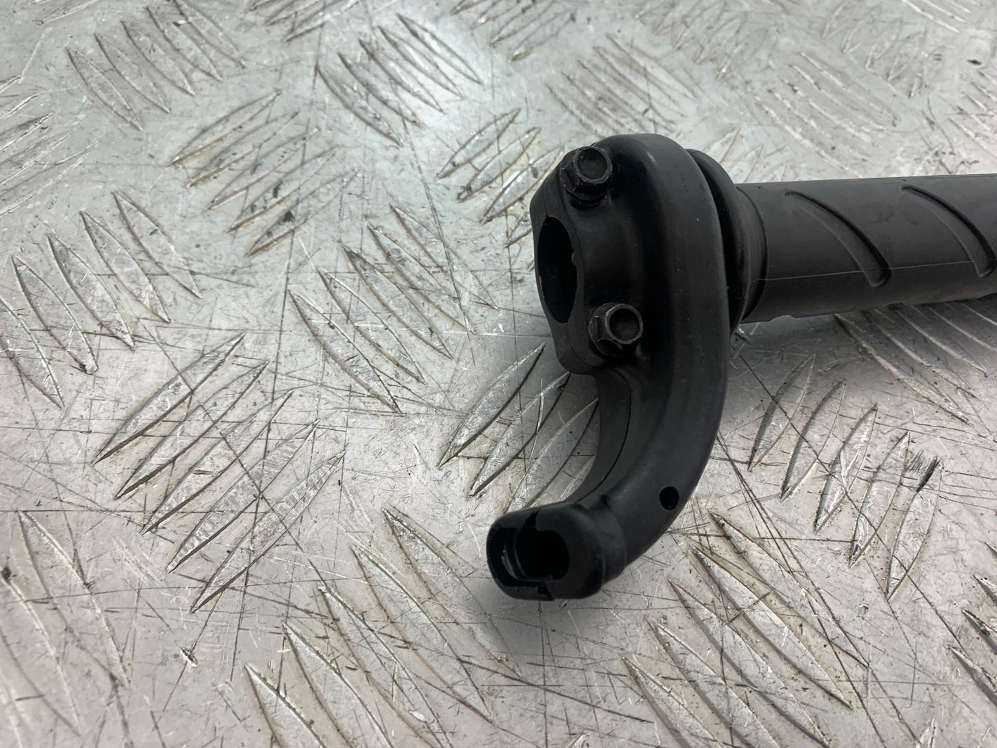 DUCATI 1198 S THROTTLE AND GRIP  YEAR 2009-2011 (CMB1219)
