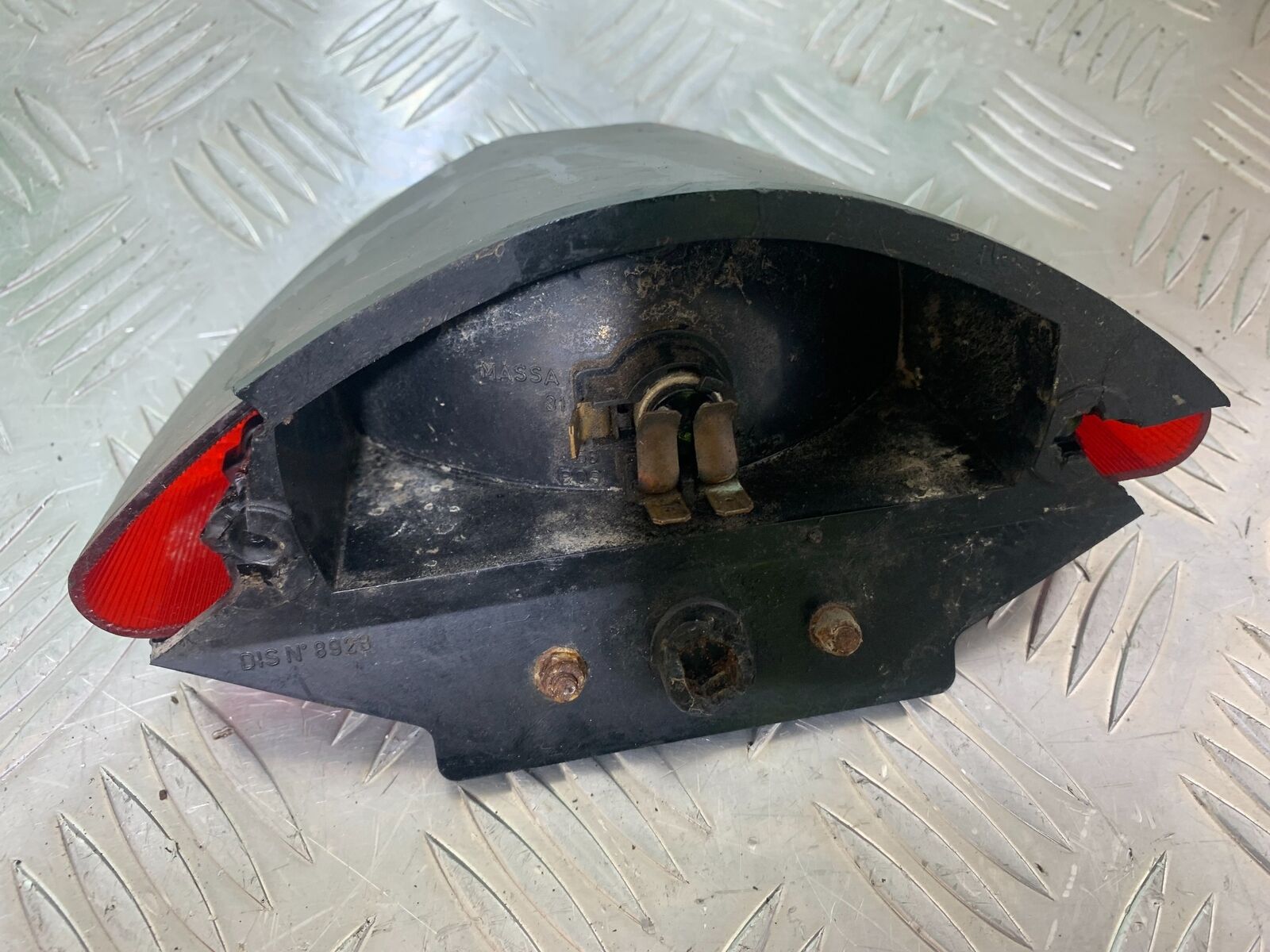 APRILIA RS50 RS 50 REAR LIGHT  YEAR 1996-1998 (CMB1132)