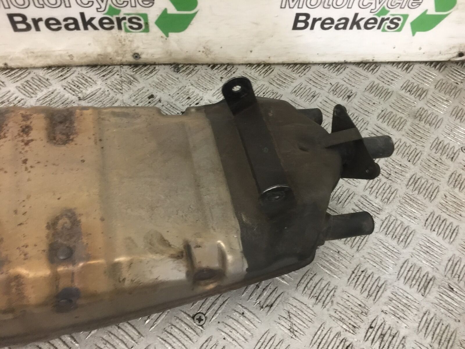 TRIUMPH 1050 SPRINT SILENCER  YEAR 2004-2007 (STOCK 888)