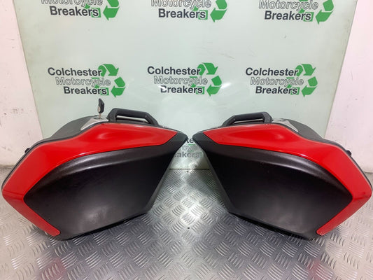 MV AGUSTA TURISMO VELOCE 800 LEFT AND RIGHT PANNIERS  YEAR 2014-17 (CMB1051)