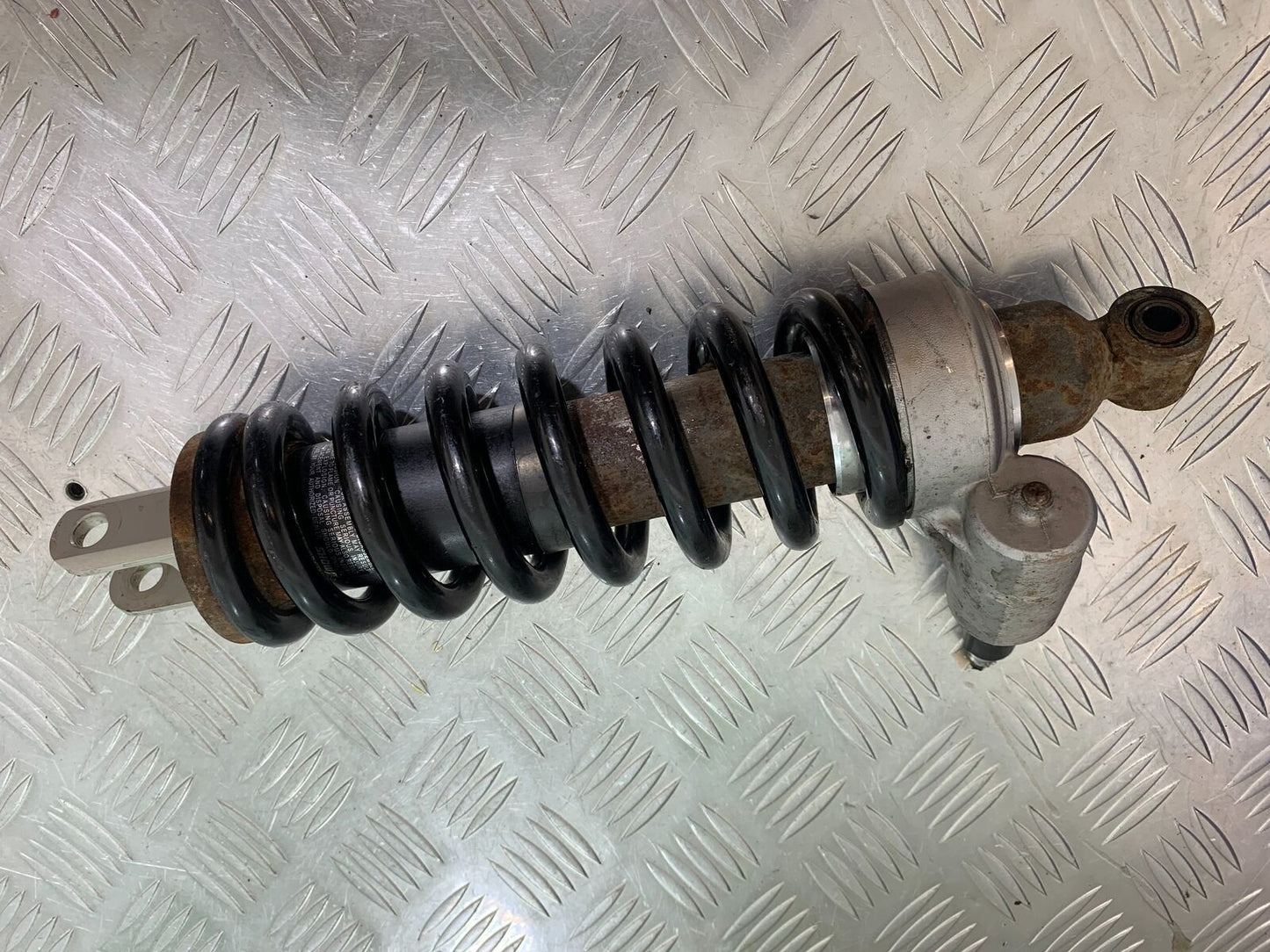 TRIUMPH TIGER 800 XC REAR SHOCK   YEAR 2011-2014 (CMB1022)