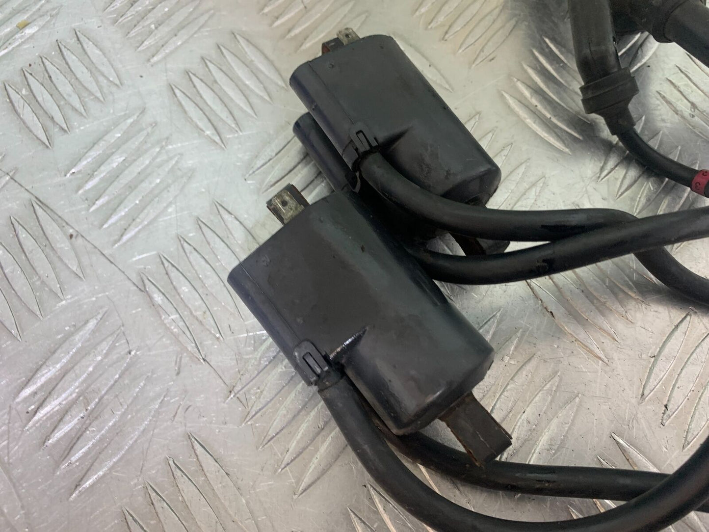 YAMAHA YZF600 YZF 600 THUNDERCAT COILS AND CAPS  1996-2003 (CMB1134)