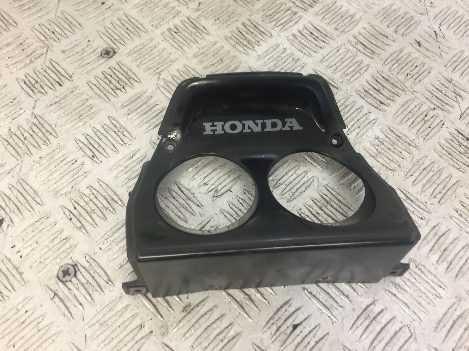 HONDA HONDA CBR400 RR REAR LIGHT SURROUND  YEAR 1990-95(STOCK 624)