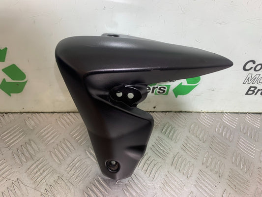 TRIUMPH SPEED TRIPLE R 1050 LEFT RADIATOR COVER  2009 (CMB1183)