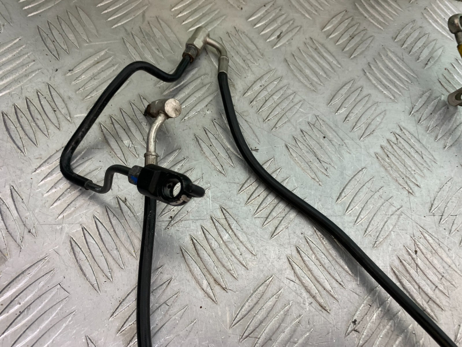 HONDA CBR1000 RR BRAIDED BRAKE LINES  YEAR 2008-2011 (CMB1330)