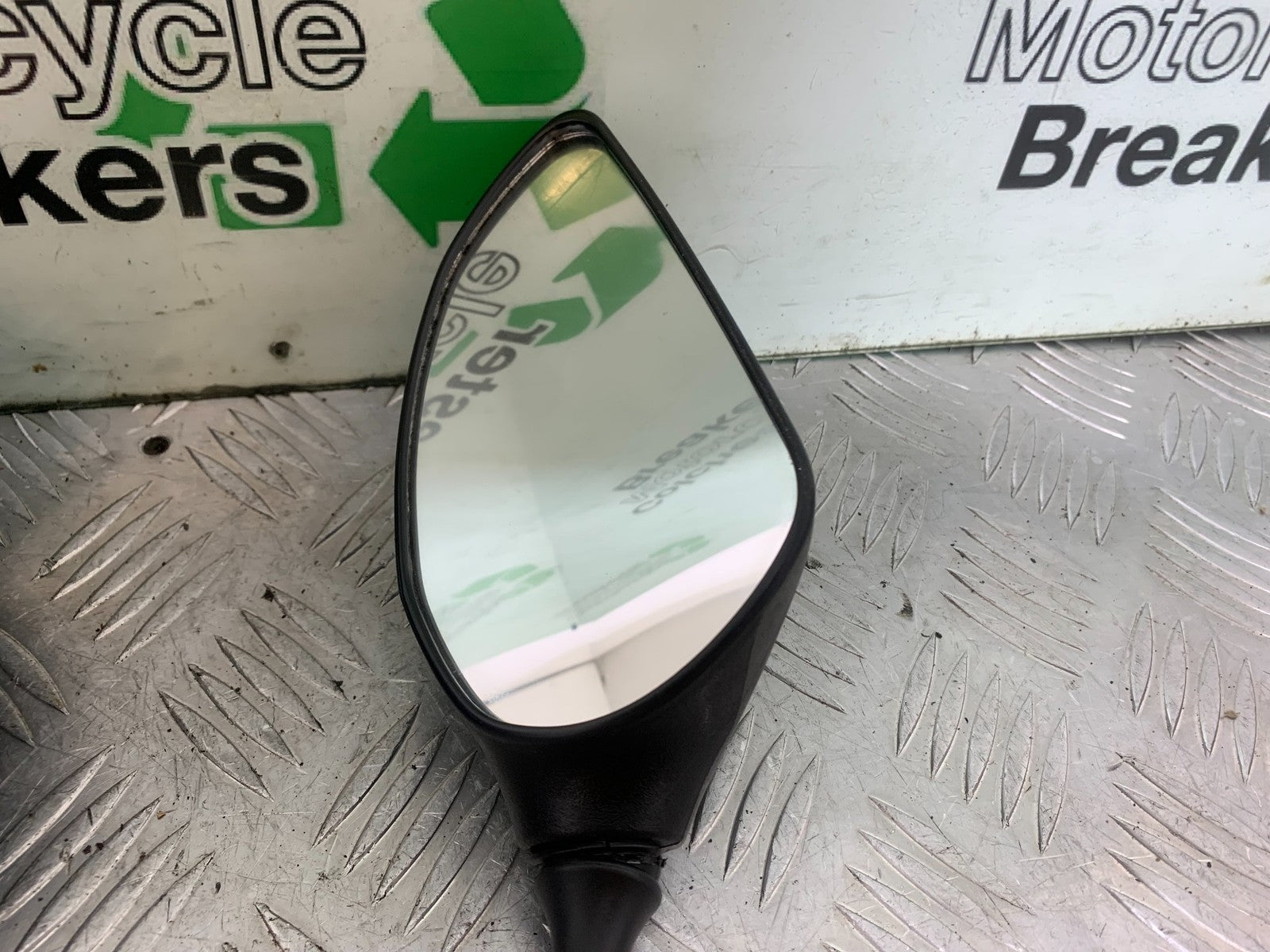 KYMCO CK1 125 LEFT AND RIGHT MIRRORS YEAR 2014 - 2016 (CMB1181)