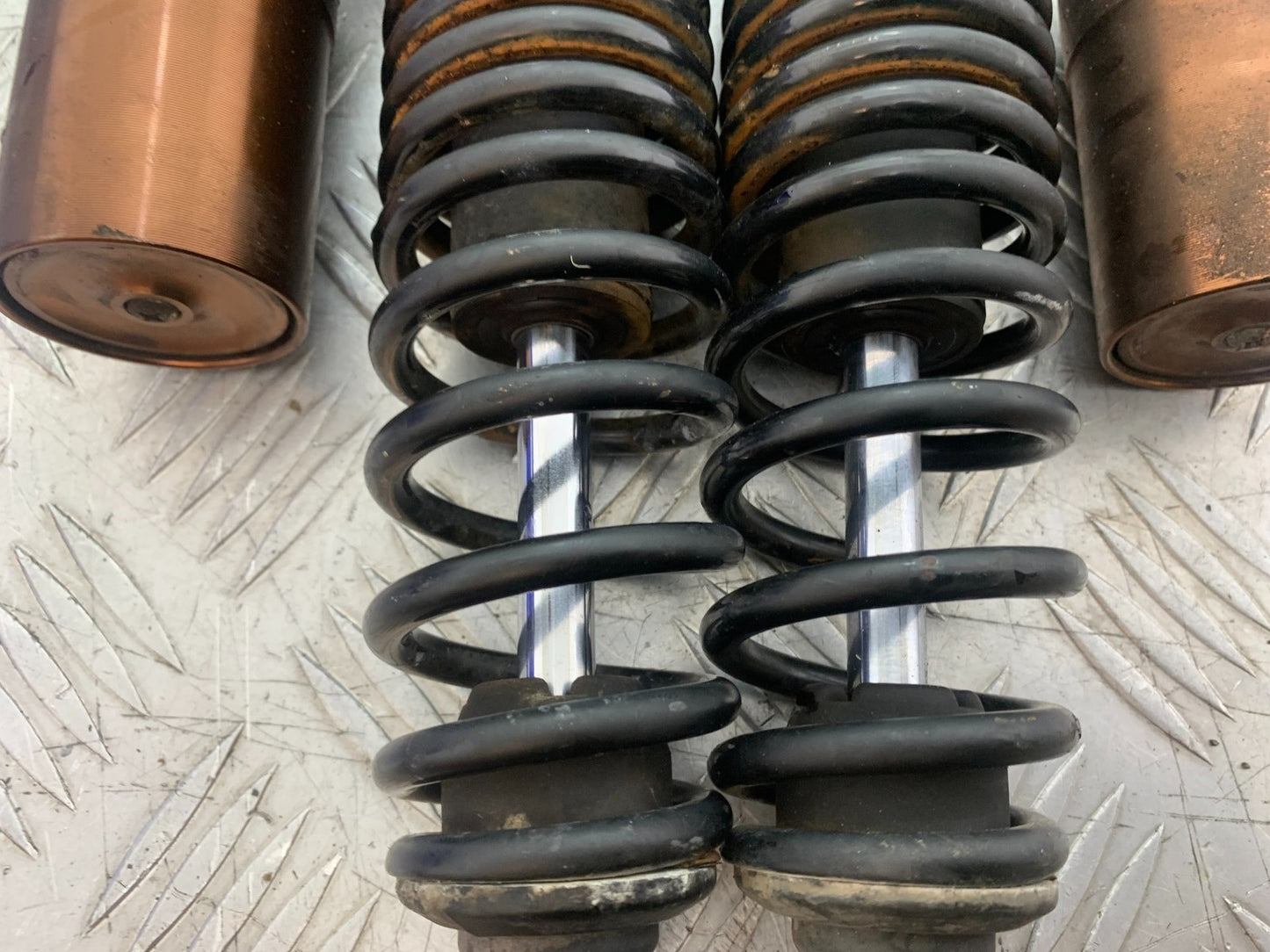 SINNIS HOODLUM 125 REAR SHOCKS  YEAR 2021-2025 (CMB1196)