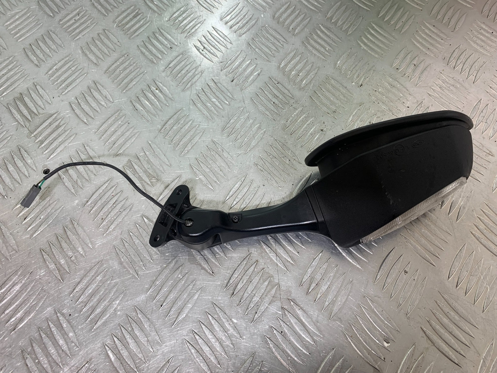 KAWASAKI ZX10R ZX 10R RIGHT MIRROR  YEAR 2011-2015 (CMB1154)