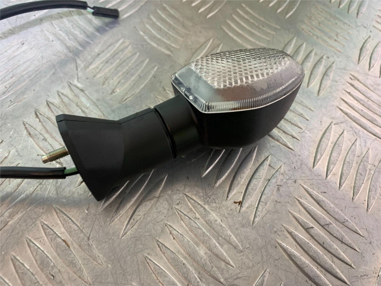 SUZUKI GSX S 1000 GSX-S 1000 FRONT RIGHT INDICATOR YEAR 2016-2019 (CMB1082)