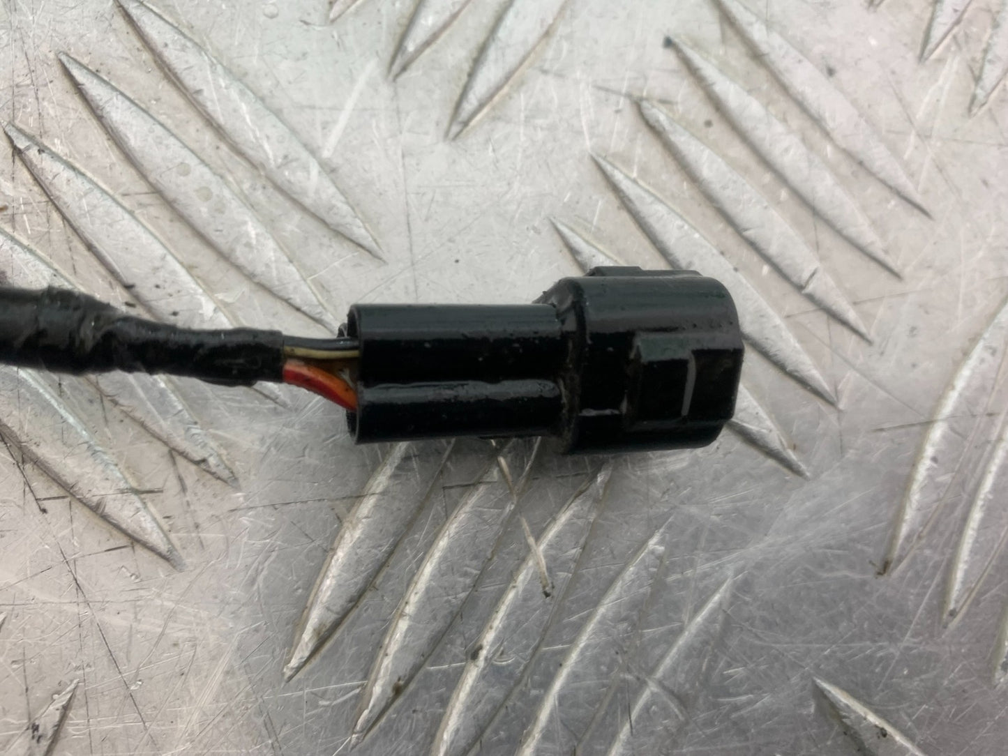 TRIUMPH 1050 SPRINT GT IGNITION PICK UP SENSOR   YEAR 2010-2016 (CMB1250)