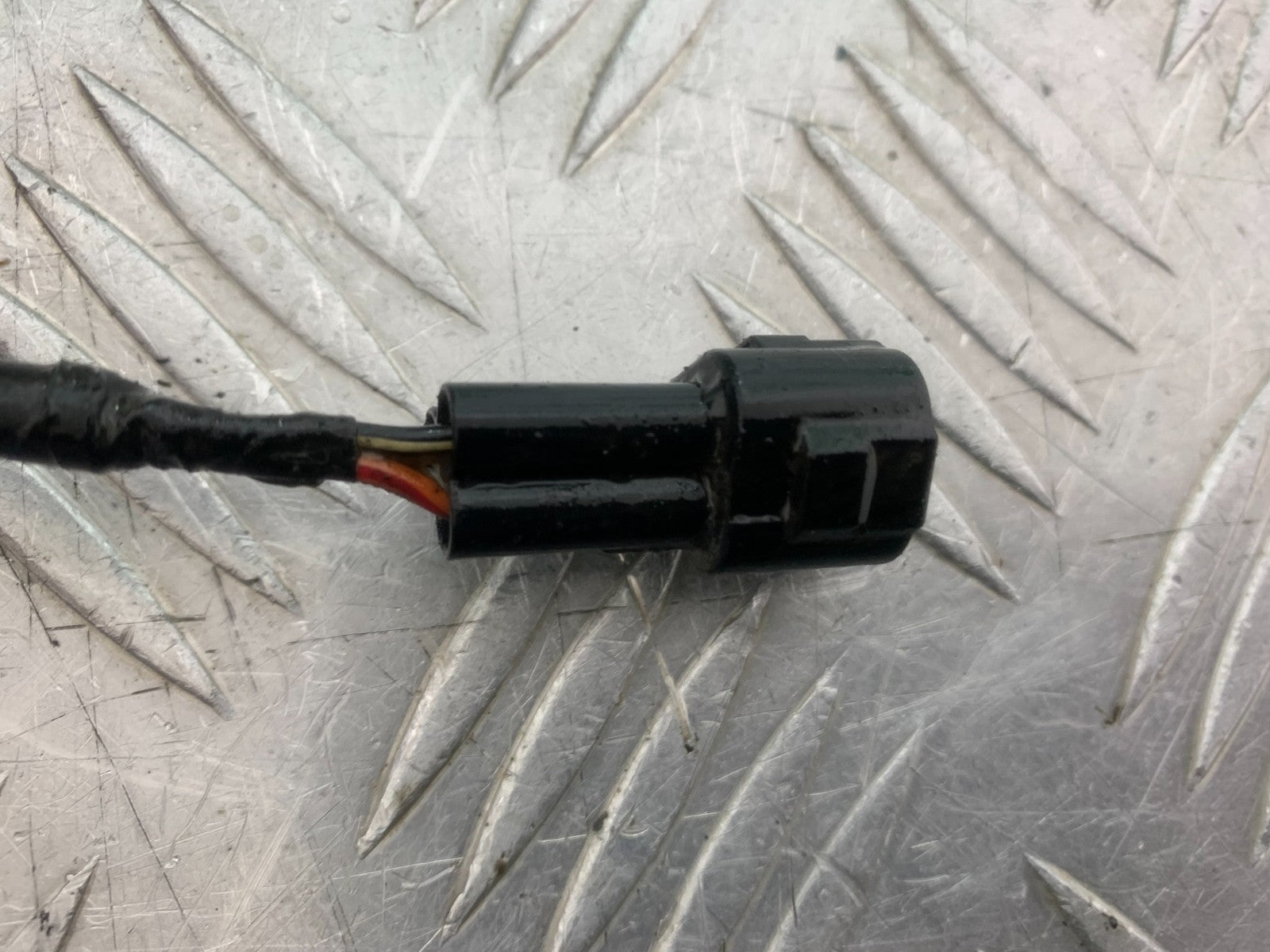 TRIUMPH 1050 SPRINT GT IGNITION PICK UP SENSOR   YEAR 2010-2016 (CMB1250)