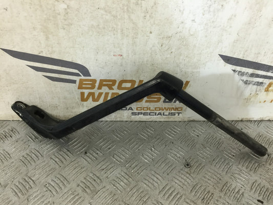 HONDA GL1800 GL 1800 RIGHT HANDLEBAR   YEAR 2004-10 ABS (STOCK 890)