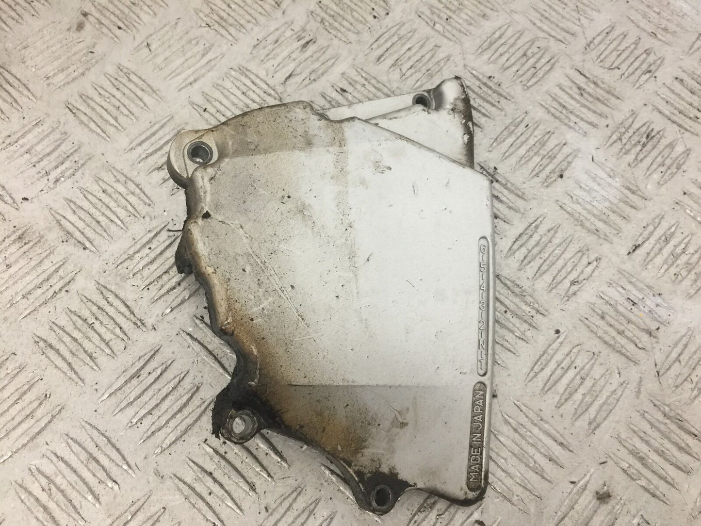 YAMAHA R6 5EB SPROCKET COVER YEAR 1999-2002 (STOCK 823)