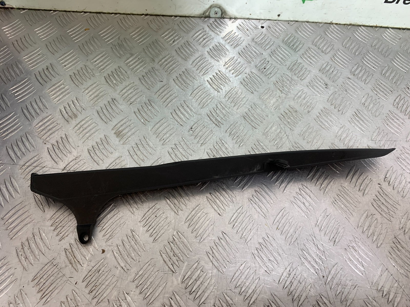 HONDA CBR1000 RR CHAIN GUARD  YEAR  2008-2011 (CMB1330)