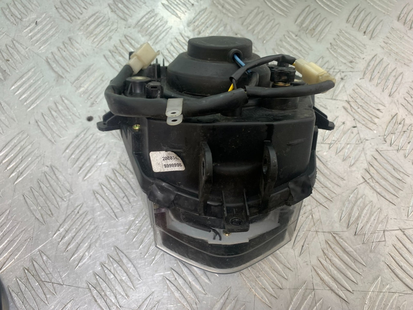 BENELLI BN125 BN 125 HEADLIGHT YEAR 2018-2021 (CMB1194)