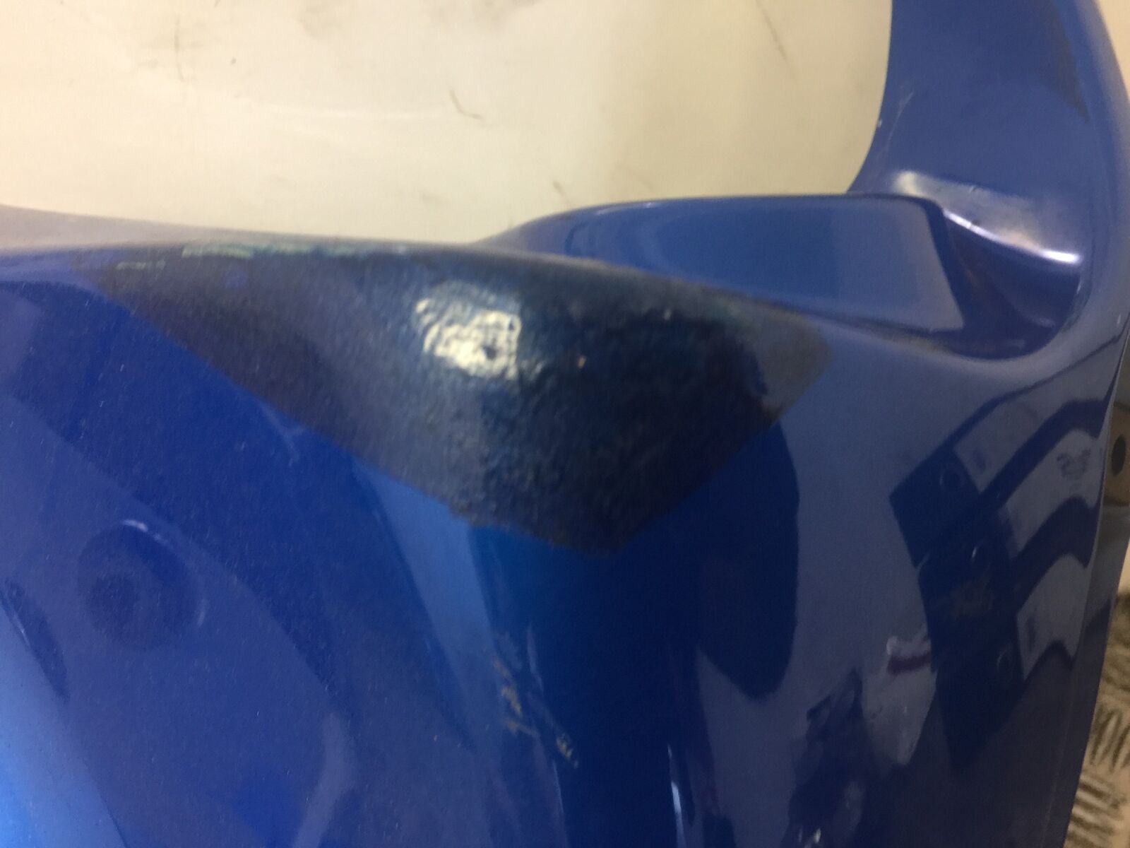 TRIUMPH 900 TIGER RIGHT FAIRING PANEL  YEAR 1993-1999 STOCK 445