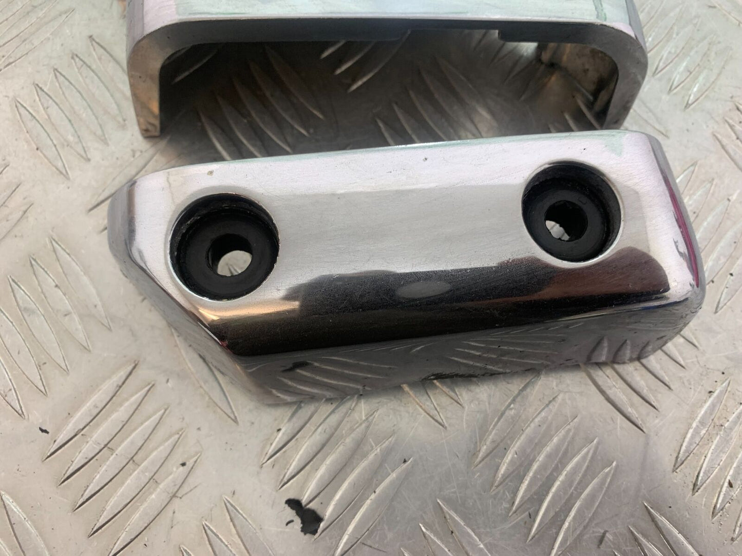 YAMAHA XV535 XV 535 VIRAGO CYLINDER HEAD COVERS  YEAR 1994-02 (CMB1044)