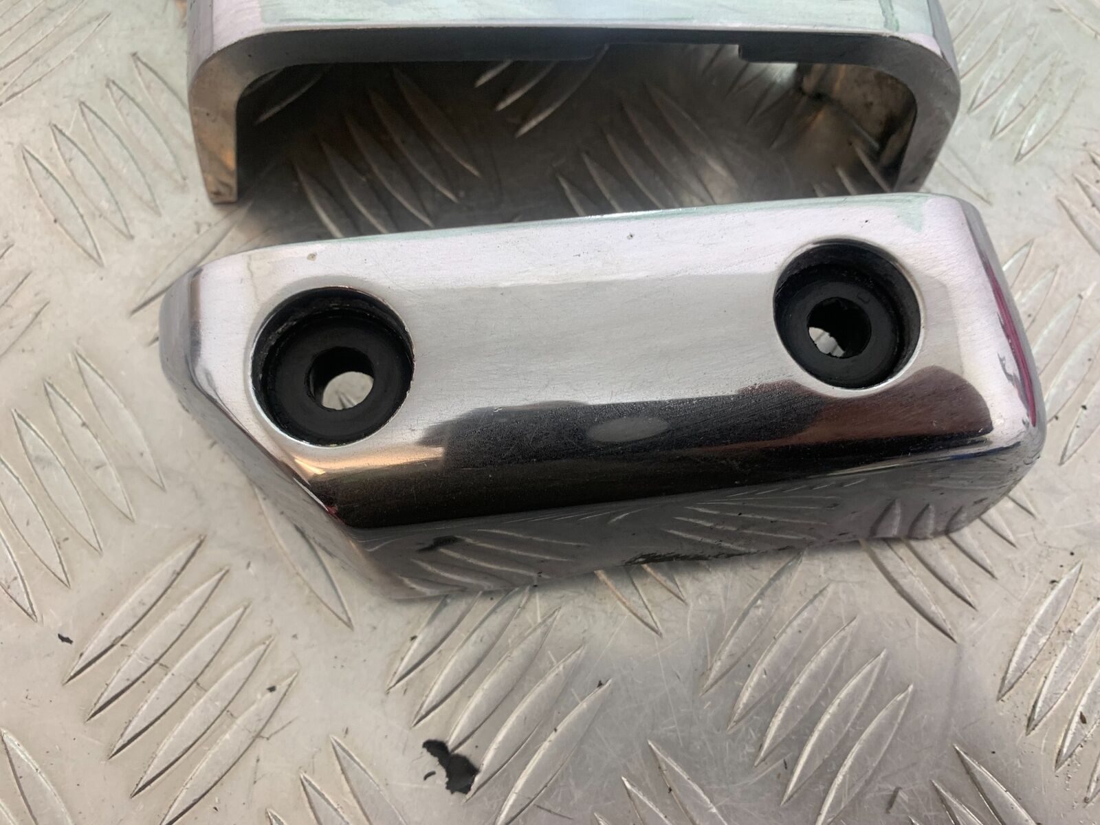 YAMAHA XV535 XV 535 VIRAGO CYLINDER HEAD COVERS  YEAR 1994-02 (CMB1044)
