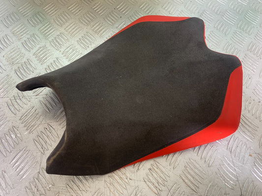 APRILIA RSV4 FACTORY FRONT SEAT  YEAR 2009-2012 (CMB1224)