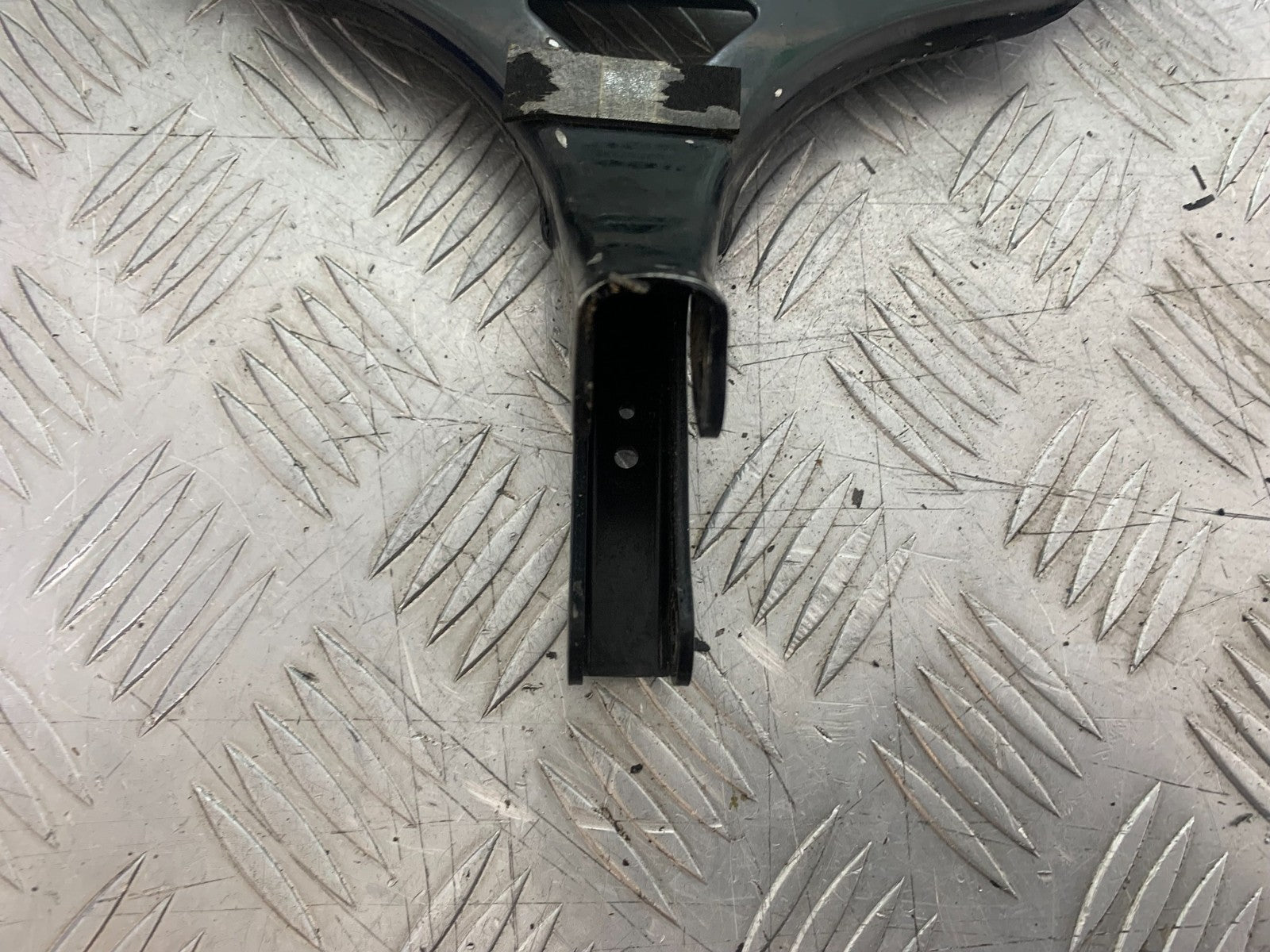 KAWASAKI ZX9R ZX9 E1 FAIRING BRACKET   YEAR 2000-01 (CMB1171)