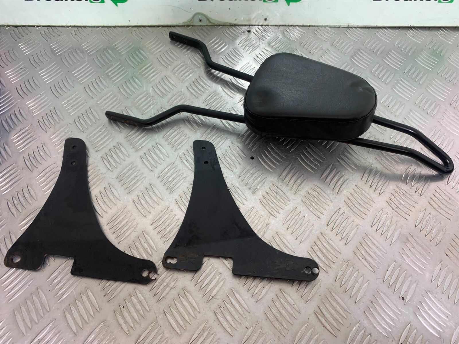 SUZUKI INTRUDER VL800 C800 BACK REST  YEAR 2012-16 (CMB1039)