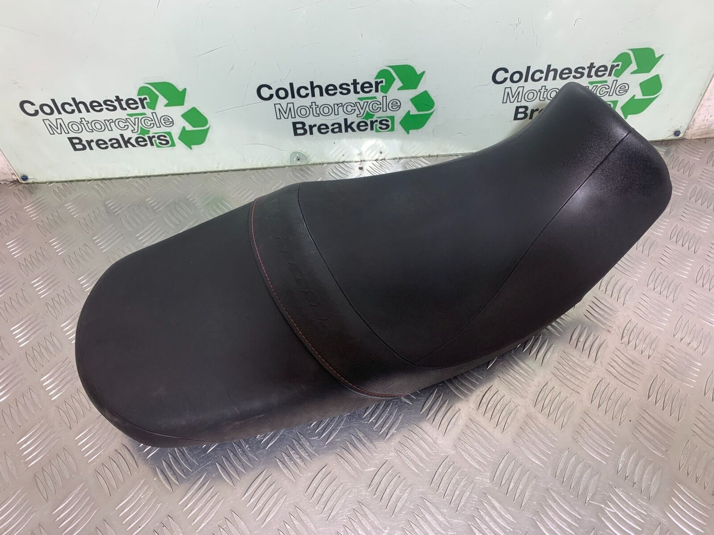 SUZUKI DL 650 V-STROM SEAT  YEAR 2016 (STOCK 996)