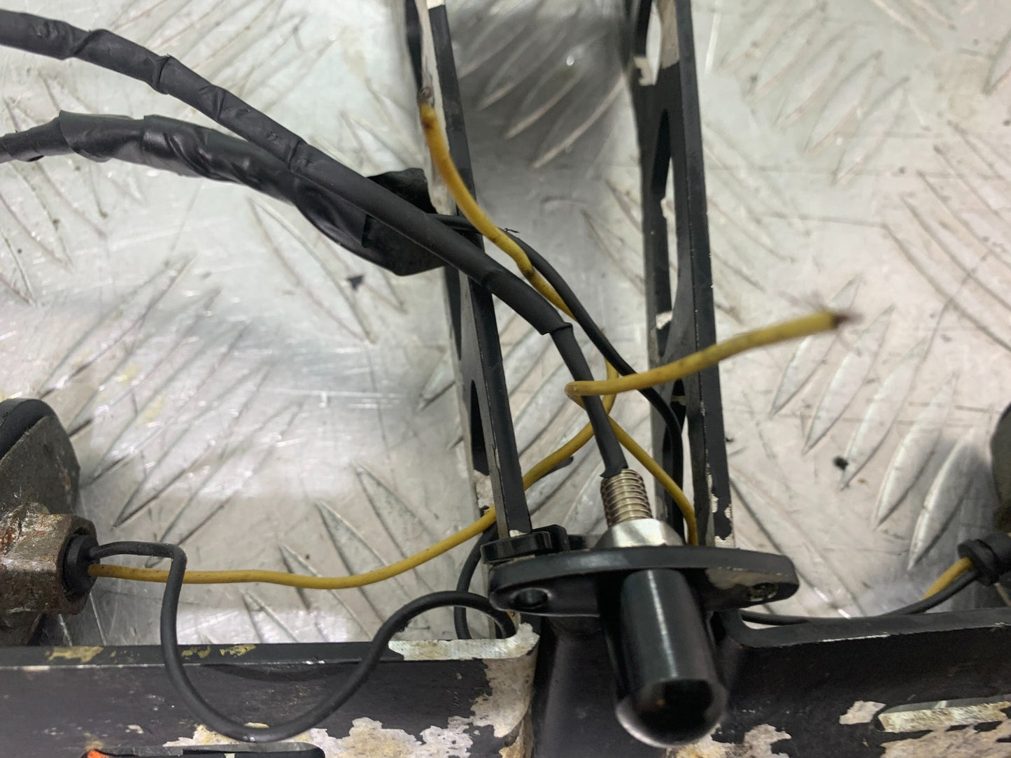 YAMAHA YZF R1 4C8 TAIL TIDY   YEAR 2007-2008 (CMB1237)