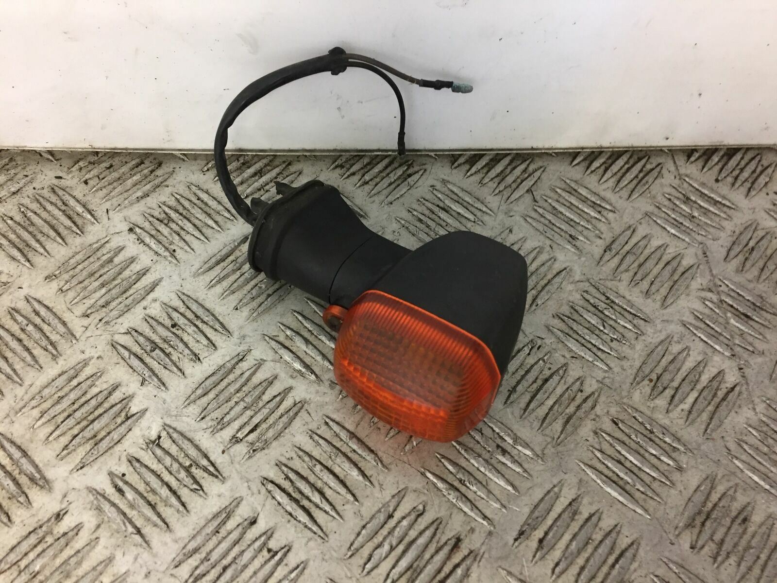 YAMAHA FJR1300 FJR 1300 LEFT FRONT INDICATOR   YEAR 2002