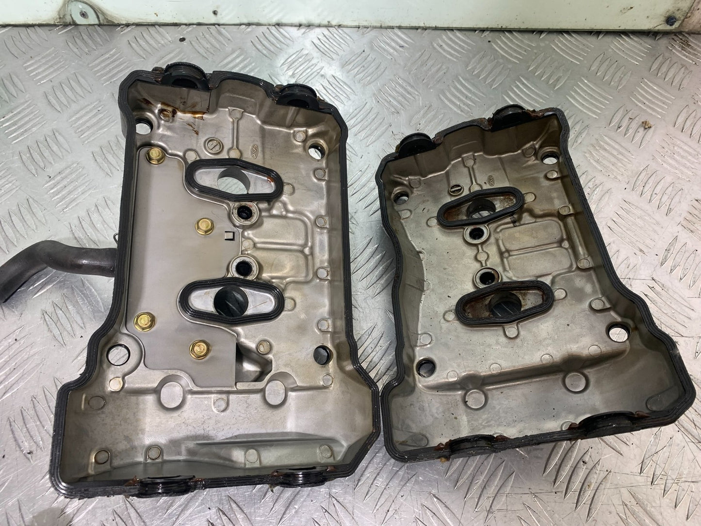 HONDA VFR800 PRE V-TEC ROCKER COVERS YEAR 1998-2001
