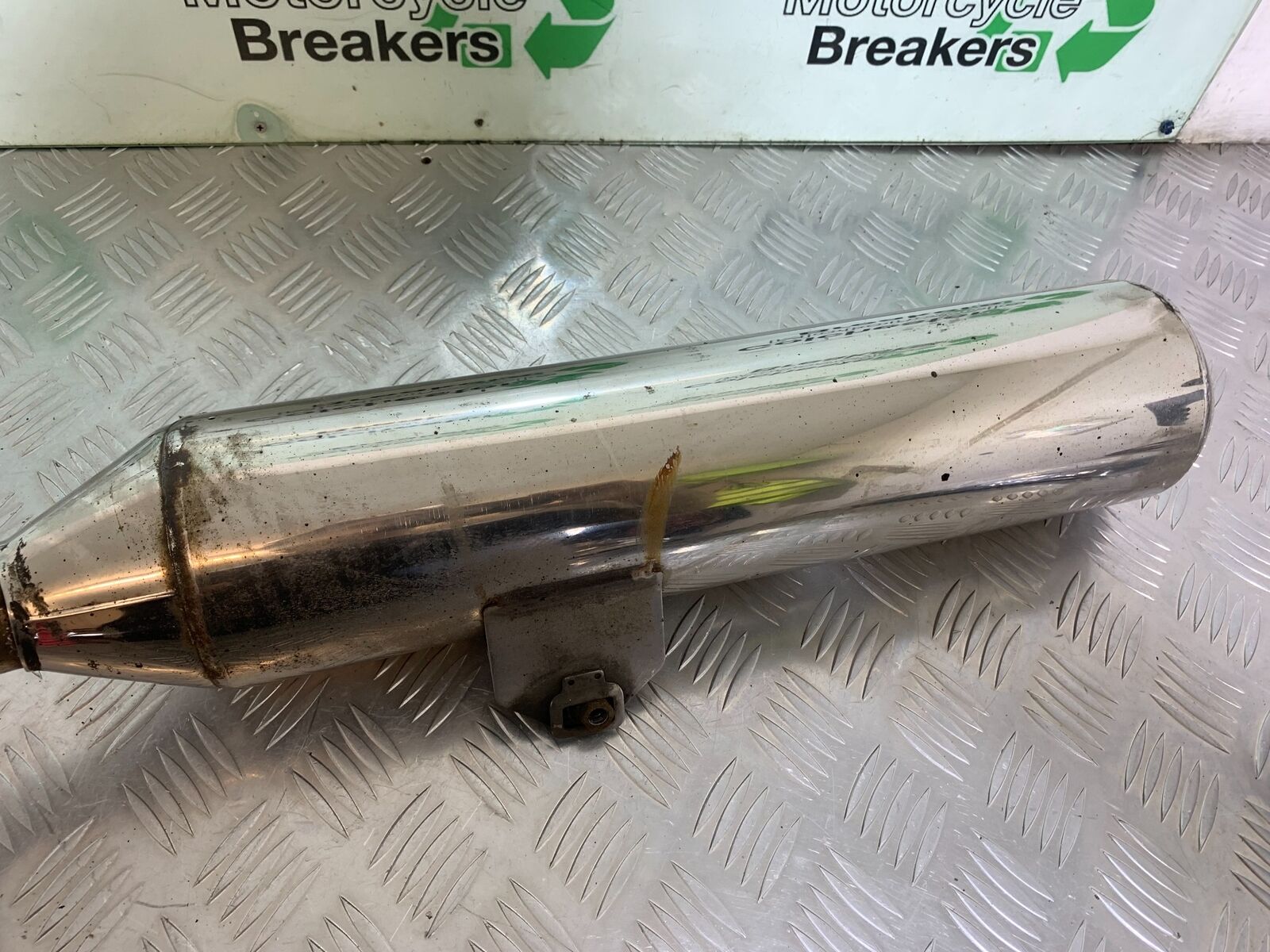 YAMAHA FJR1300 FJR 1300 LEFT SILENCER  YEAR 2001-05 (CMB1005)