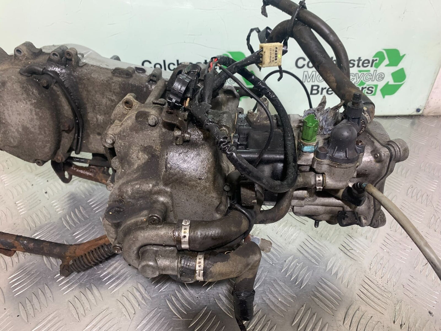 PIAGGIO VESPA GTS 300 ENGINE  YEAR 2010 (CMB1062)