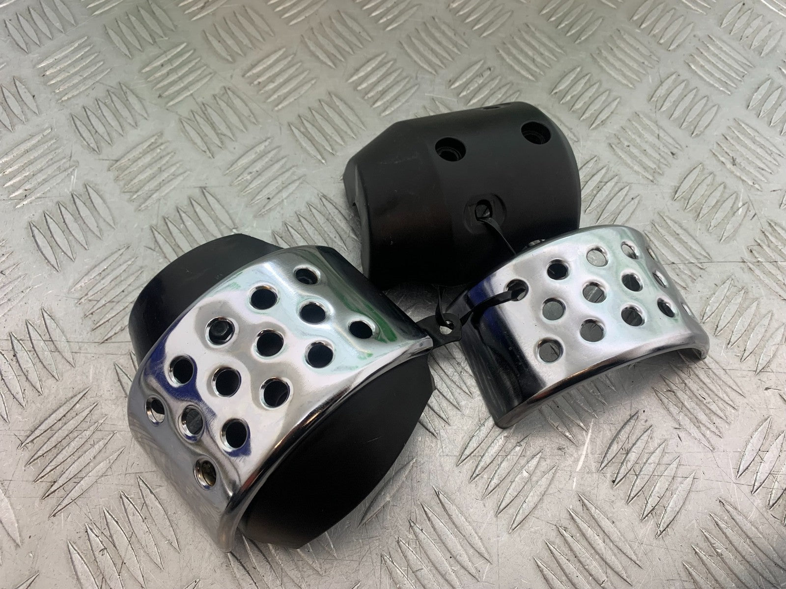 BSA 650 GOLD STAR INLET COVERS YEAR 2022-2025 (CMB1262)