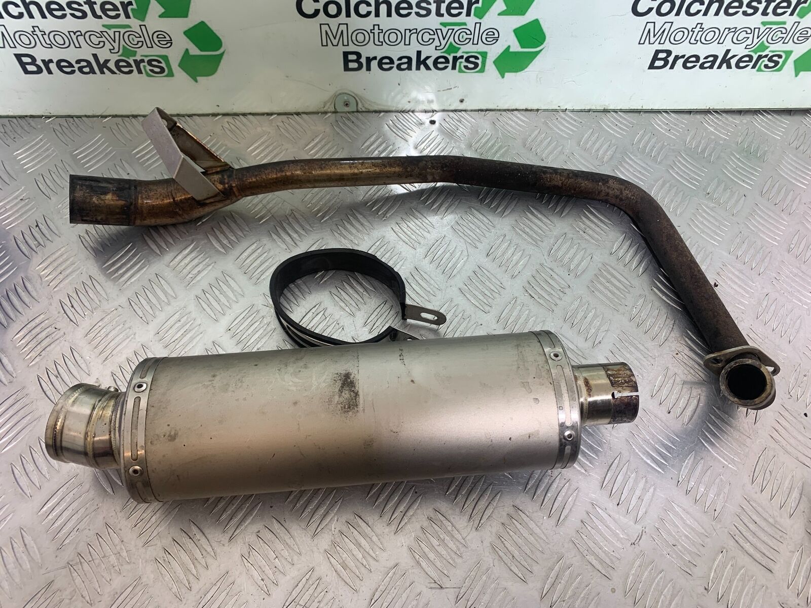 YAMAHA YBR125 YBR 125 EXHAUST  YEAR 2005-2007 (CMB1109)