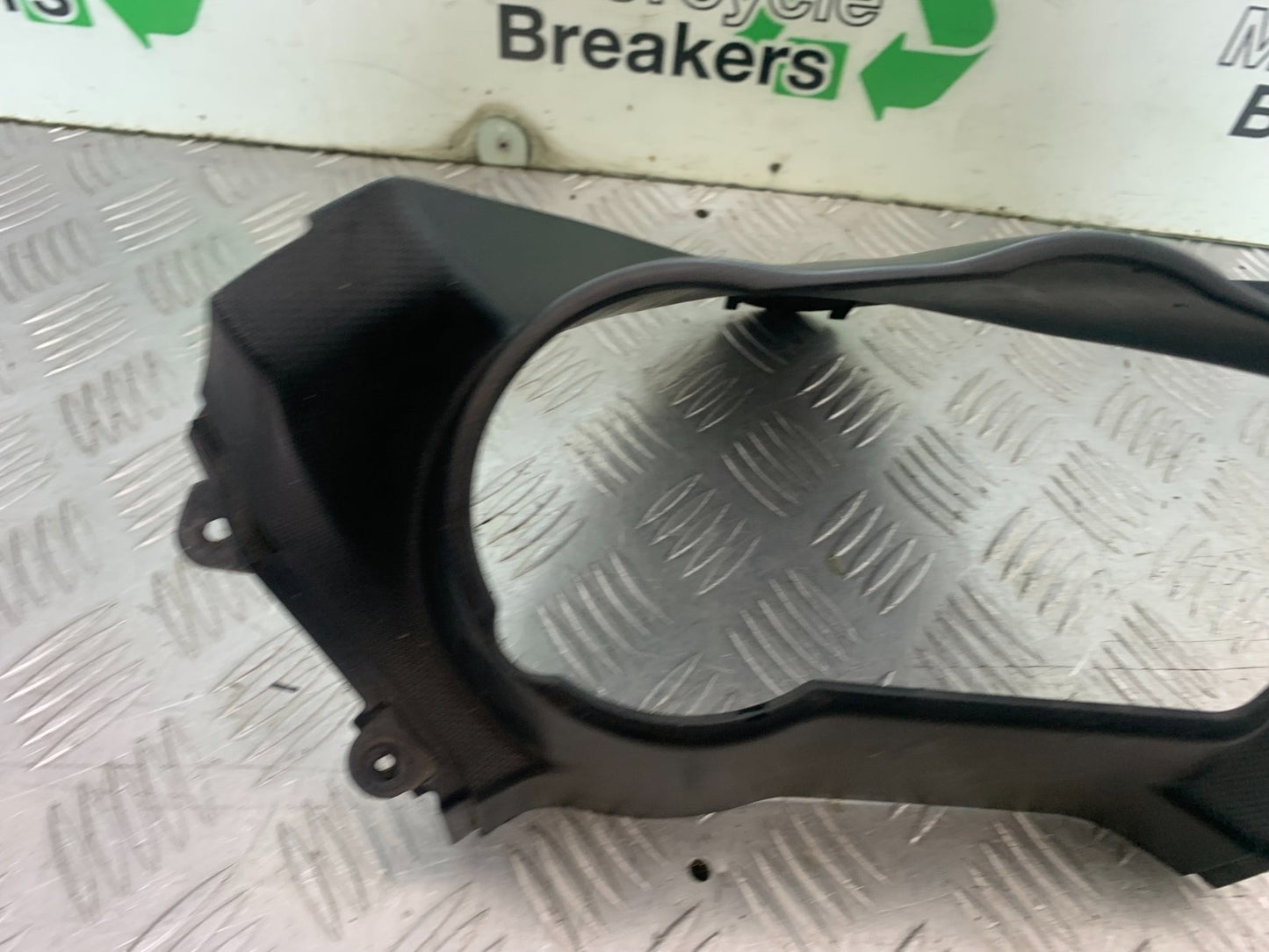 KAWASAKI ER6 F ER6F CLOCK SURROUND   YEAR 2005-2008 (CMB1277)