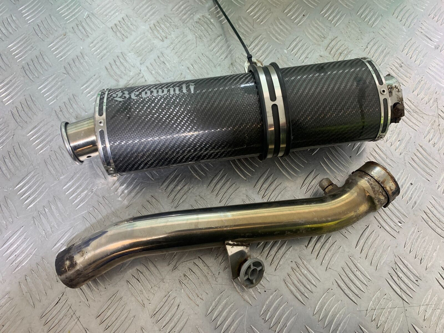 HONDA CBR600 CBR 600 F BEOWULF CARBON SILENCER YEAR 2000-2003(CMB1091)