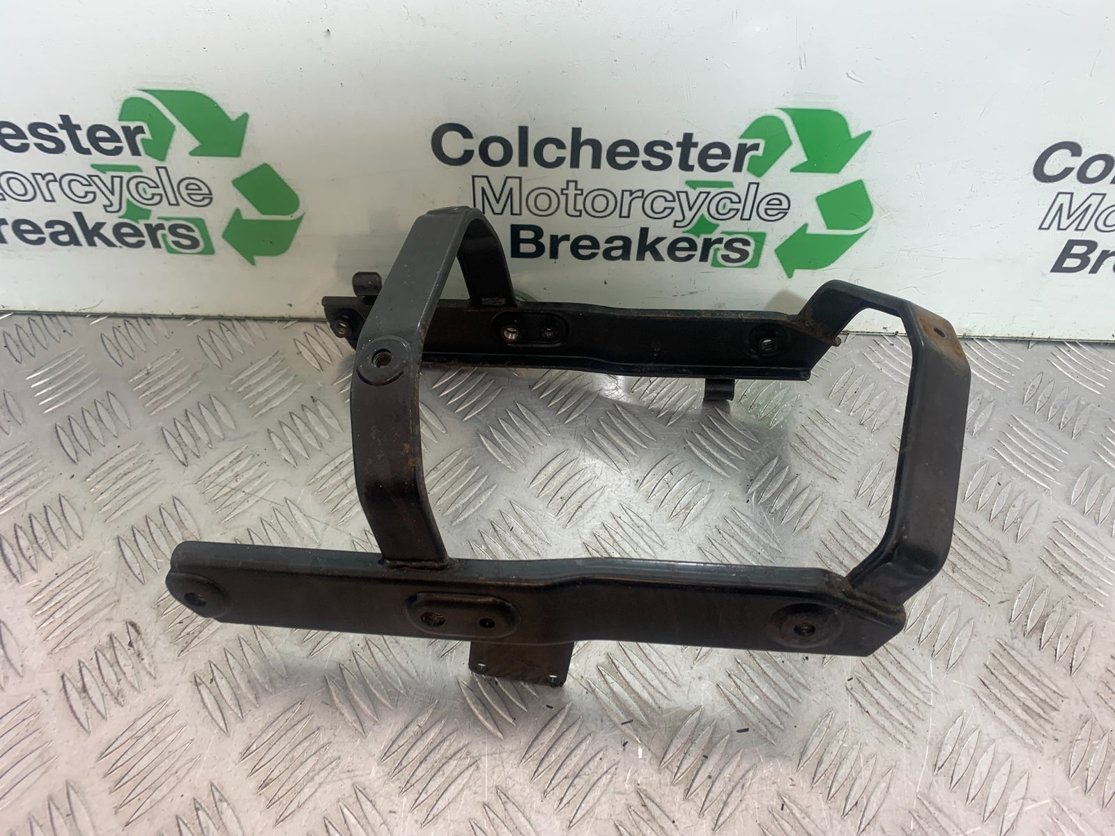 HONDA VTX1300 S-6 REAR MUDGUARD BRACKET  YEAR 2004-09 (CMB1159)