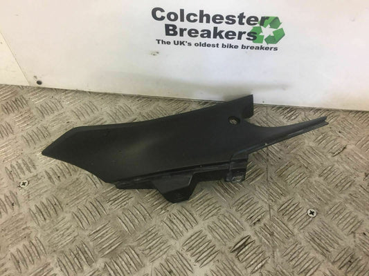 HONDA CBR125 CBR 125 TOP INFILL PANEL   YEAR 2011-2014