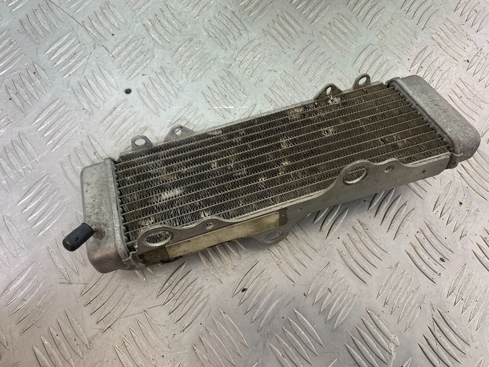 HUSQVARNA TE630 TE 630 RADIATOR YEAR 2010-11 (CMB1120)