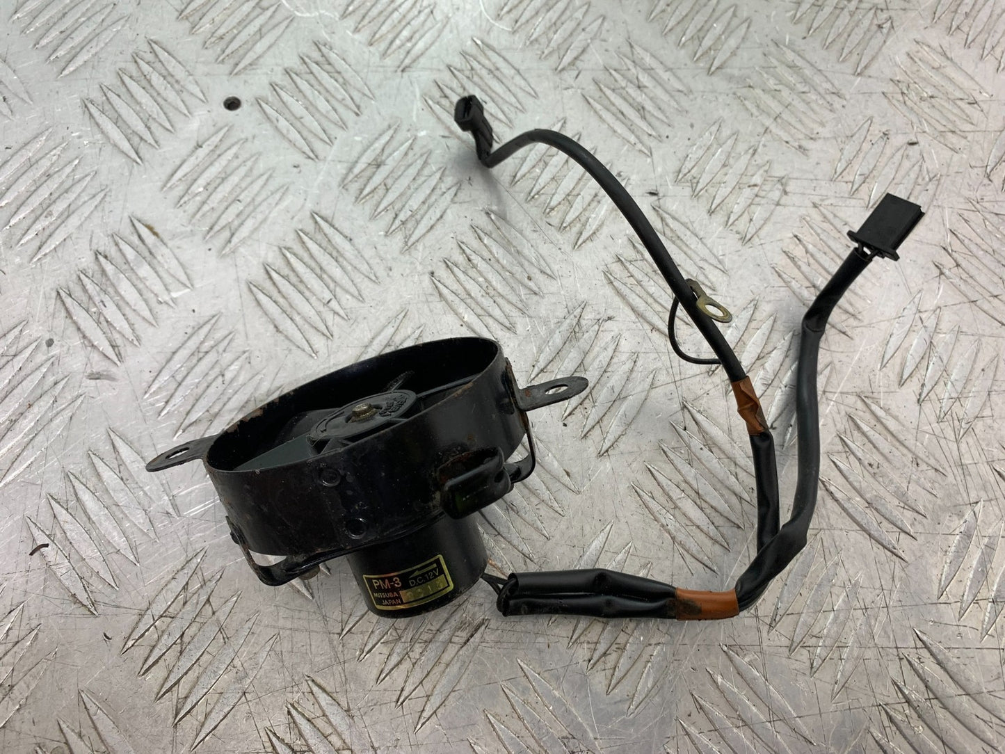 HONDA XL125 VARADERO RADIATOR FAN   YEAR 2001-2006  (CMB1304)