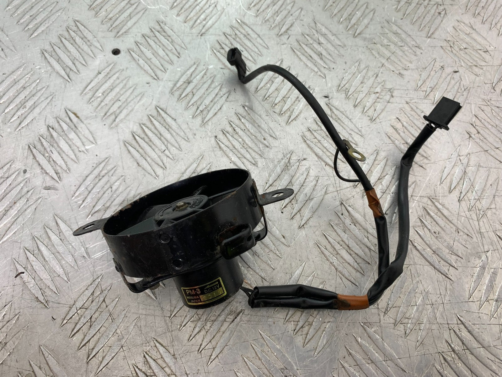 HONDA XL125 VARADERO RADIATOR FAN   YEAR 2001-2006  (CMB1304)