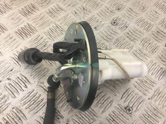 HONDA CRF1000 (DCT) AFRICA TWIN PETROL PUMP  2016-2019 (STOCK 724)