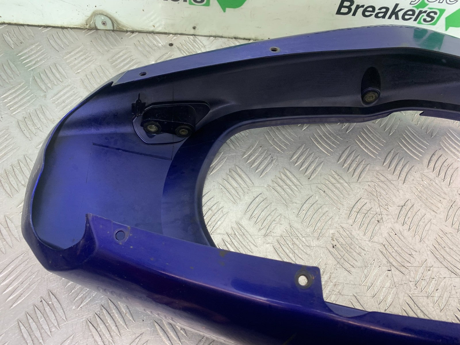 SUZUKI GSF600 GSF 600 BANDIT TAIL PIECE  2000-2004 (CMB1269)