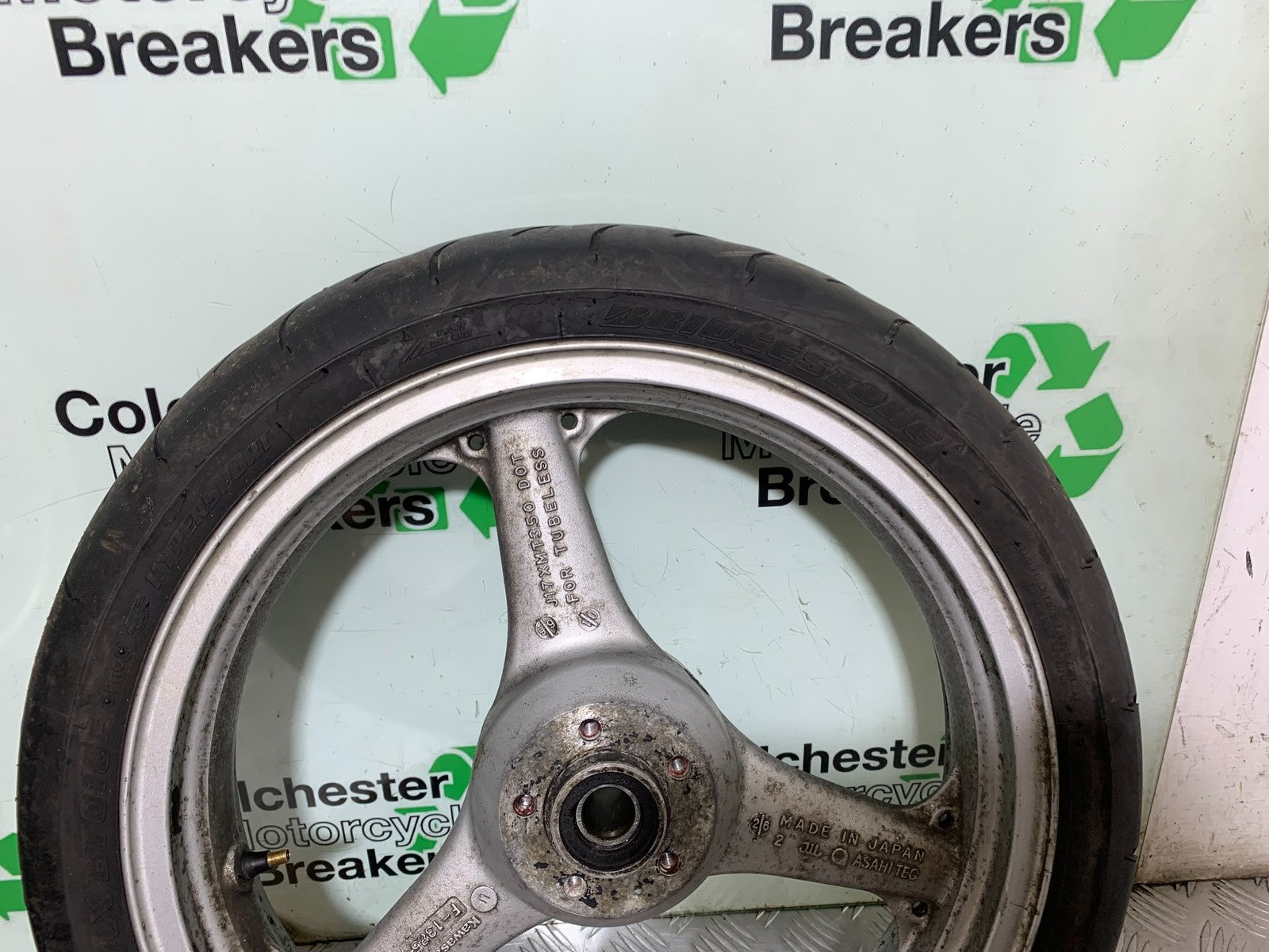 KAWASAKI ZX6R ZX6 J FRONT WHEEL  YEAR 2000 (CMB1312)
