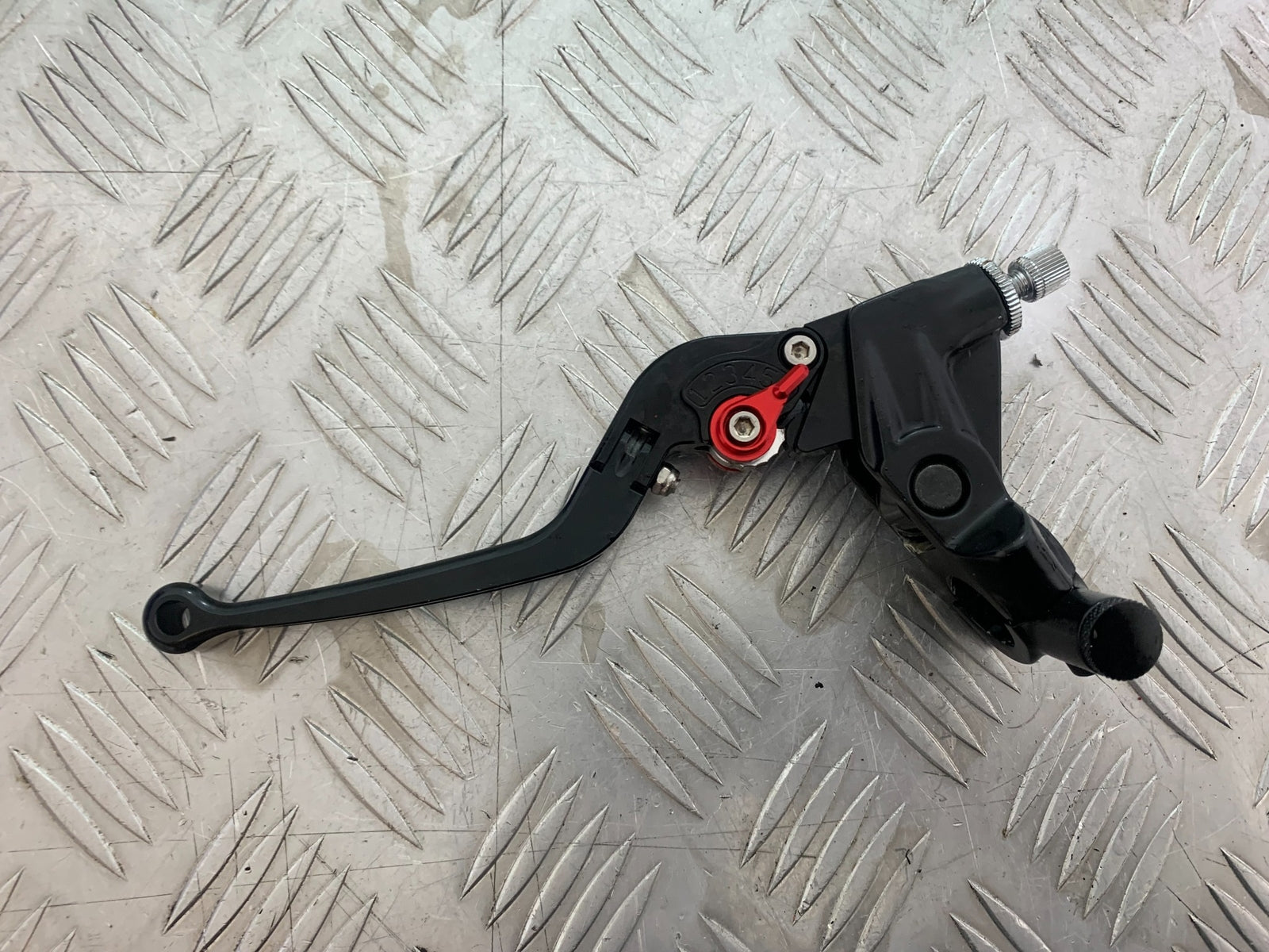 TRIUMPH TRIDENT 660 CLUTCH LEVER AND BRACKET   YEAR 2021-2024 (CMB1148)