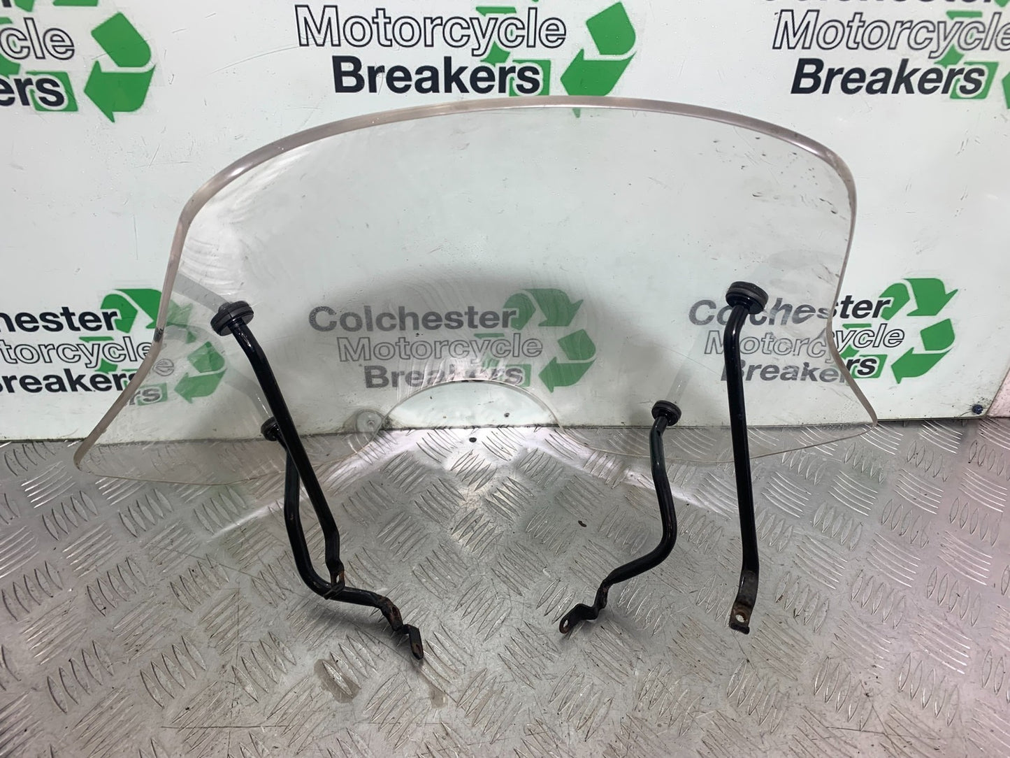 BMW R850 R R850R SCREEN AND BRACKETS   YEAR 1994-2002 (CMB1170)