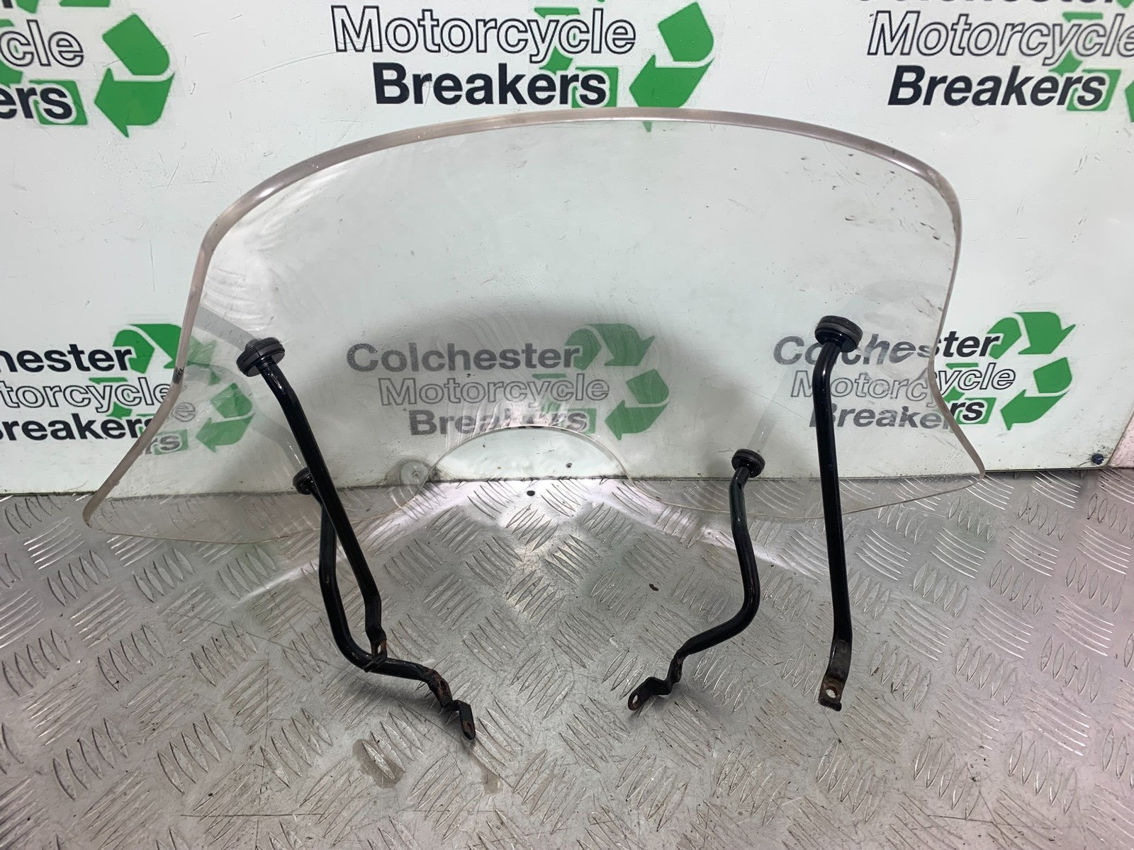 BMW R850 R R850R SCREEN AND BRACKETS   YEAR 1994-2002 (CMB1170)