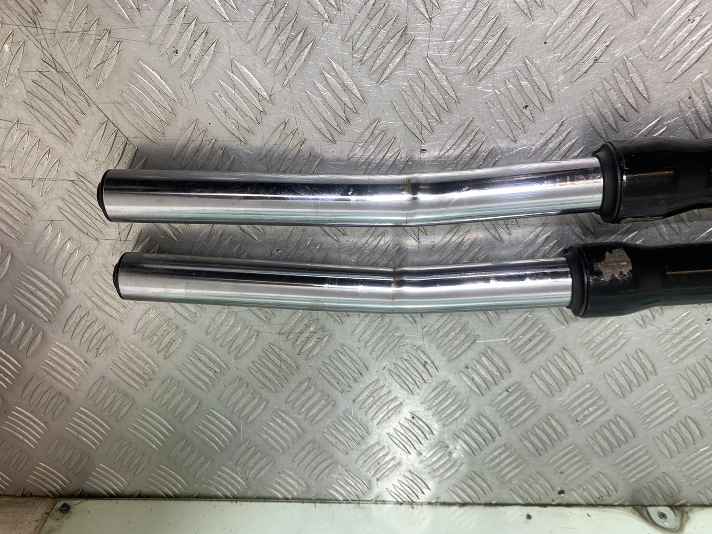BSA 650 GOLD STAR FORKS (DAMAGED)  YEAR 2022-2025 (CMB1262)