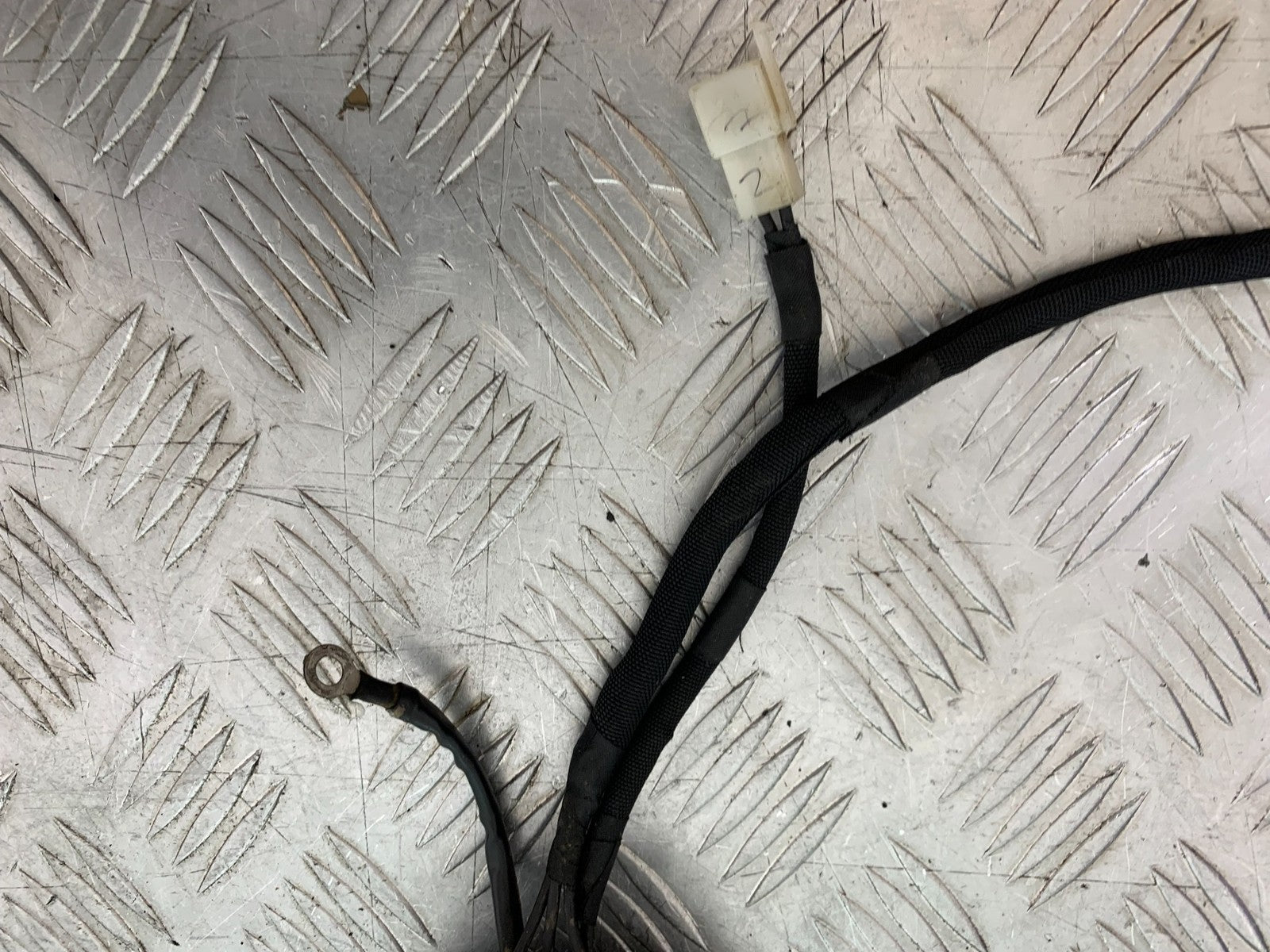 KTM 125 DUKE REGULATOR  YEAR 2018-2023 (CMB1185)